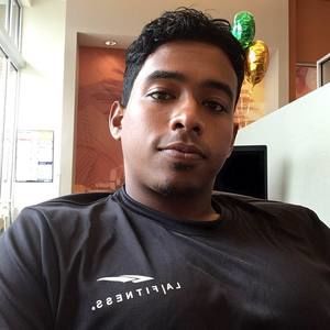 Meet your Posher, Adrian